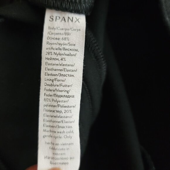 SPANX The Perfect Backseam Skinny Ankle Pants - Picture 11 of 11